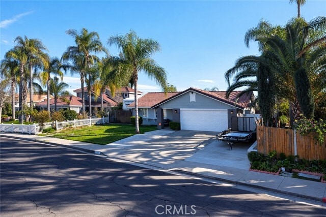 Building Photo - 707 Crystal Creek Rd