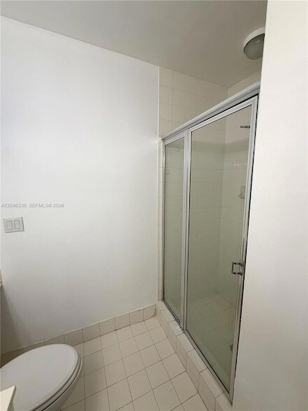 Building Photo - 3640 Yacht Club Dr