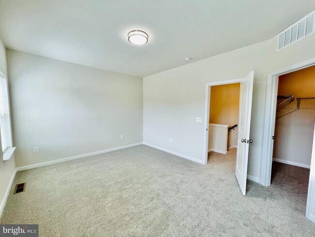 Building Photo - 162 Whitson Wds Pl