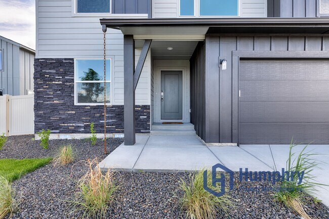 Building Photo - 14842 N Pantanella Wy