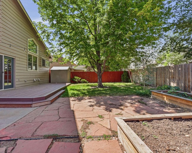 Building Photo - 1747 Sumac St