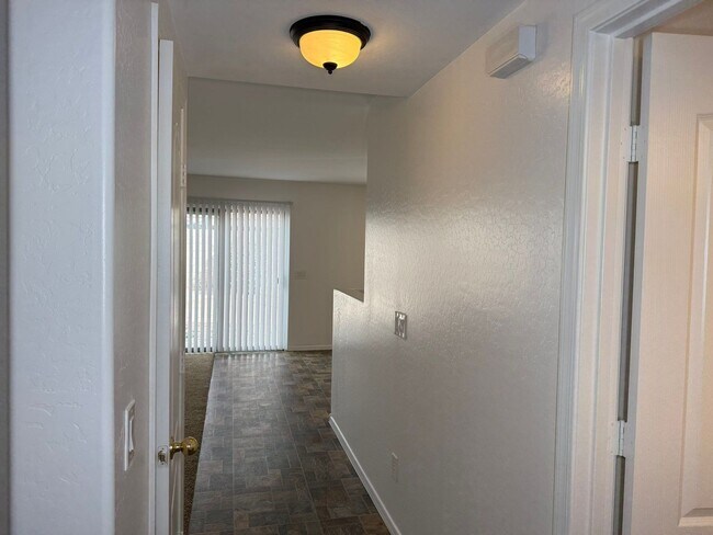 Building Photo - 5992 E Vega Ct