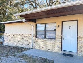 Building Photo - 821 Margaret St