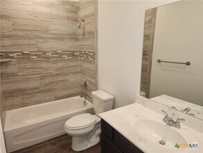 Building Photo - 3414 Abraham Dr