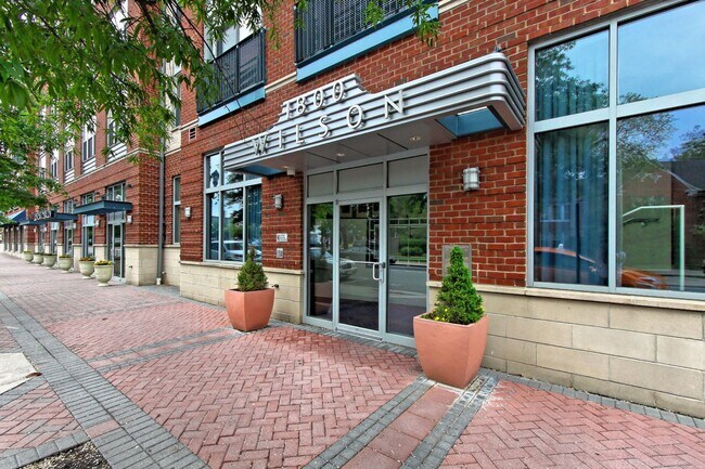Building Photo - Unique Two-Level Condo