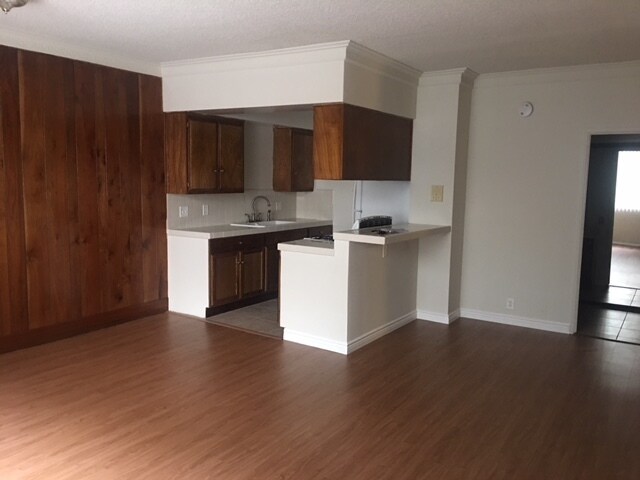 Building Photo - 303 Commonwealth Ave