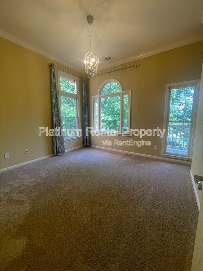 Building Photo - 1460 Wembley Ct NE