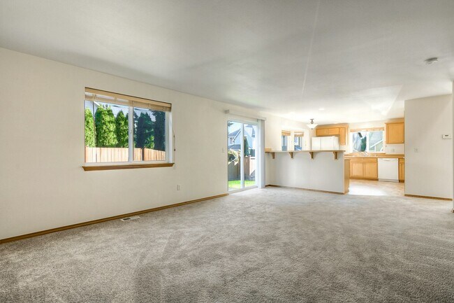 Building Photo - 21014 131st Ave SE