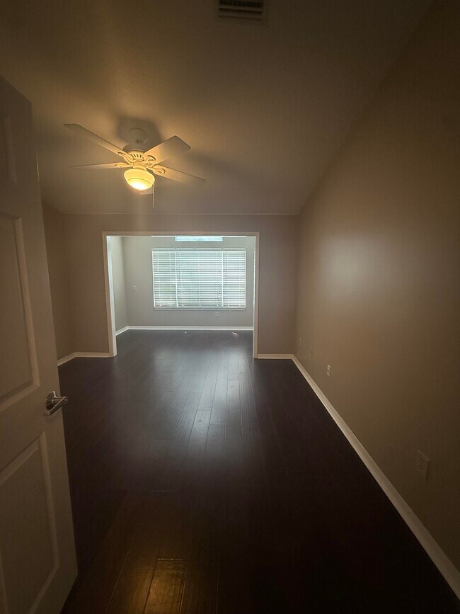 Building Photo - 24200 Harbour Vista Cir