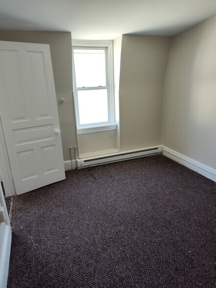 Bedroom 2 - 1224 Eckert Ave