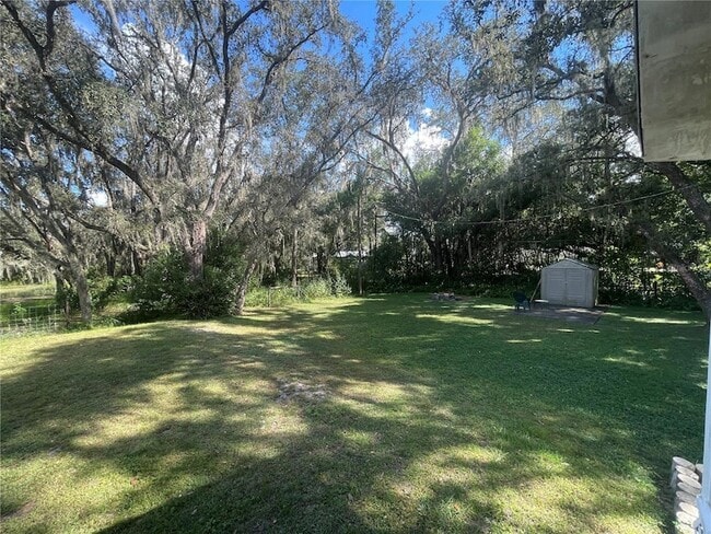 Building Photo - 8824 Overlook Dr