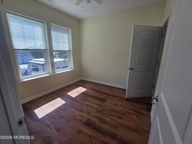 Building Photo - 52 Adair Dr