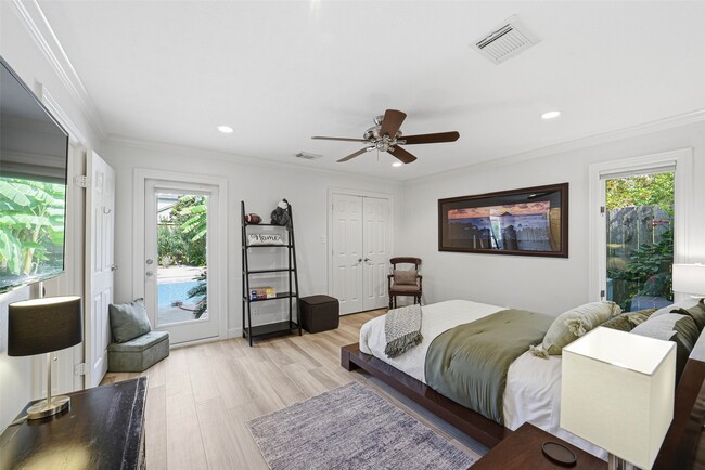 Building Photo - 4600 Huisache St