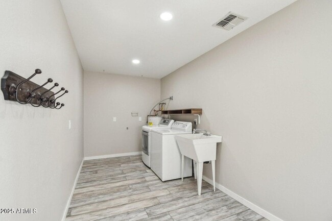 Building Photo - 20149 N 92nd Ave