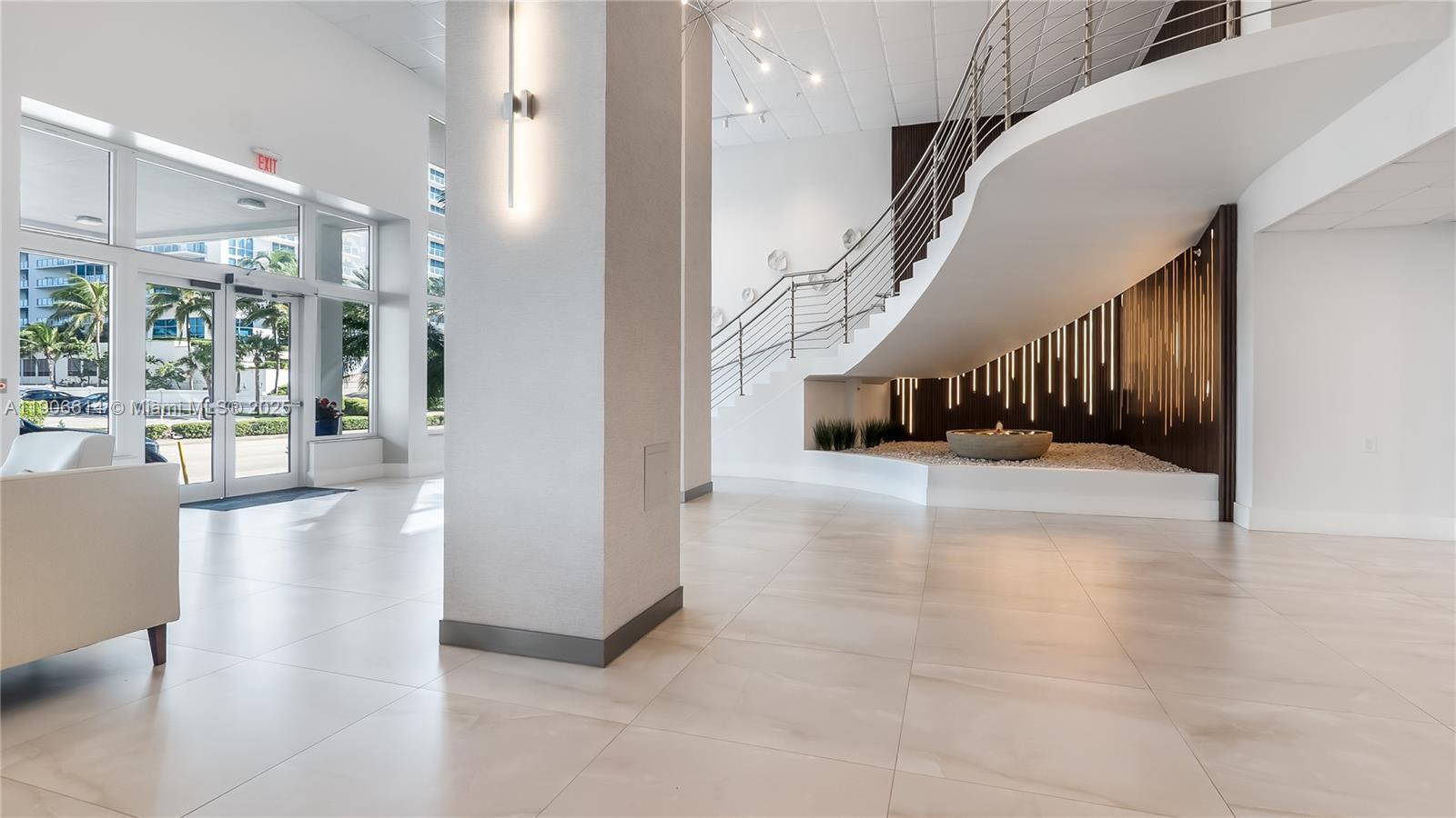 Building Photo - 3000 S Ocean Dr