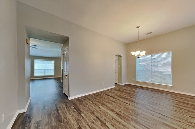Building Photo - 6506 Garden Canyon Dr