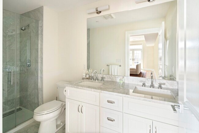 Building Photo - 380 Bunker Hill St