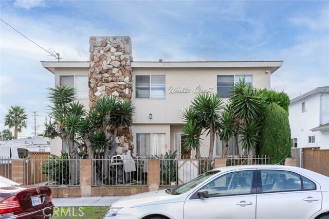 Building Photo - 4012 W 133rd St