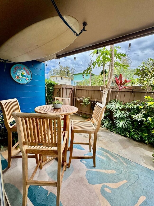 Building Photo - TAvailable Now | Partially  Furnished 1 Be...