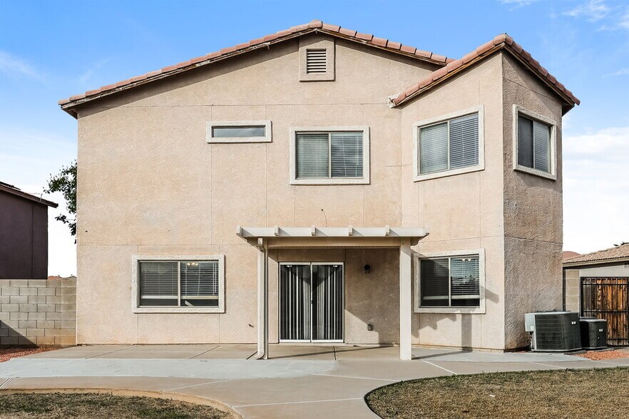 Building Photo - 6409 W Pioneer St