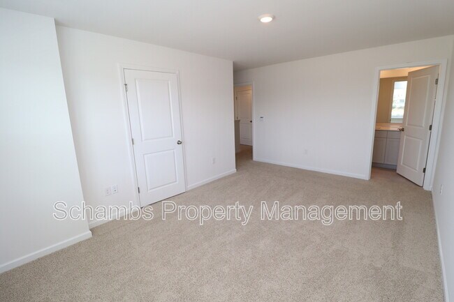 Building Photo - 360 Freestall Dr