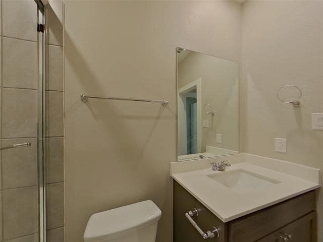 Building Photo - 8101 Howell Oak Dr