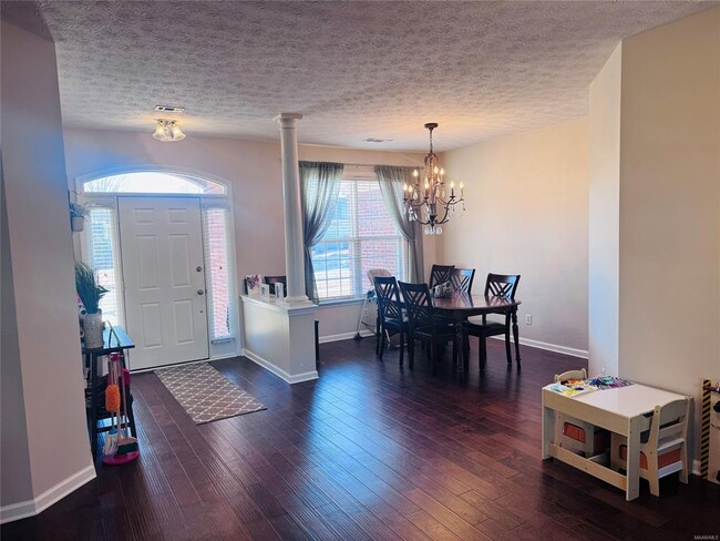 Building Photo - 8104 Grayson Grove