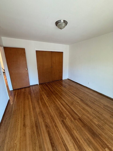 Building Photo - 1730 Stuart St