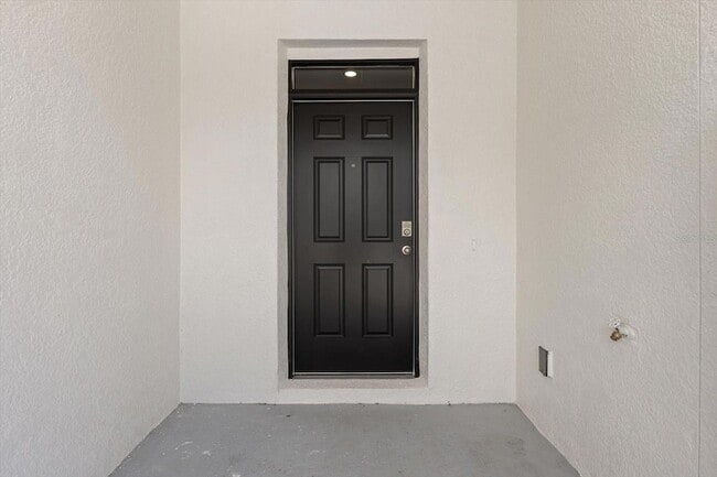 Building Photo - 17709 Crescent Moon Lp