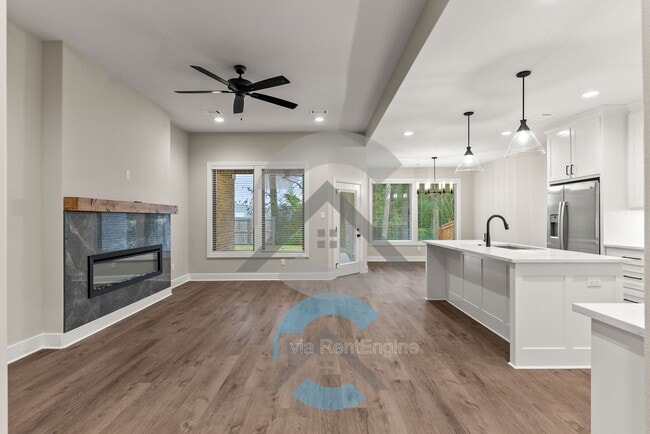 Building Photo - 3512 Logan Ridge Dr