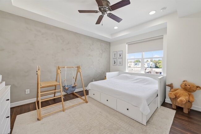 Building Photo - 1303 Upland Retreat Dr