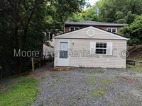 Building Photo - 348 Browning Ave