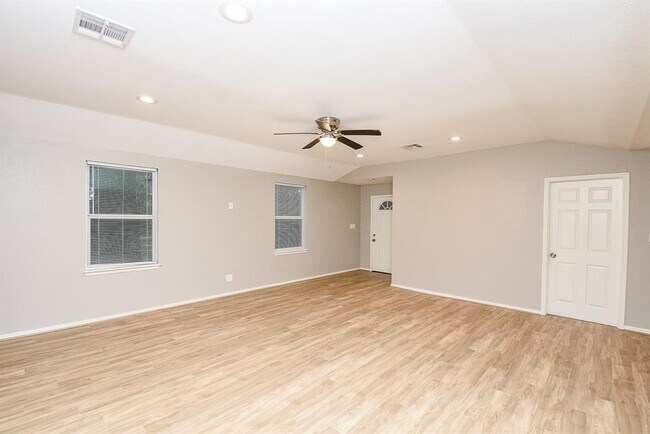 Building Photo - 15357 Ben Wiggins Rd