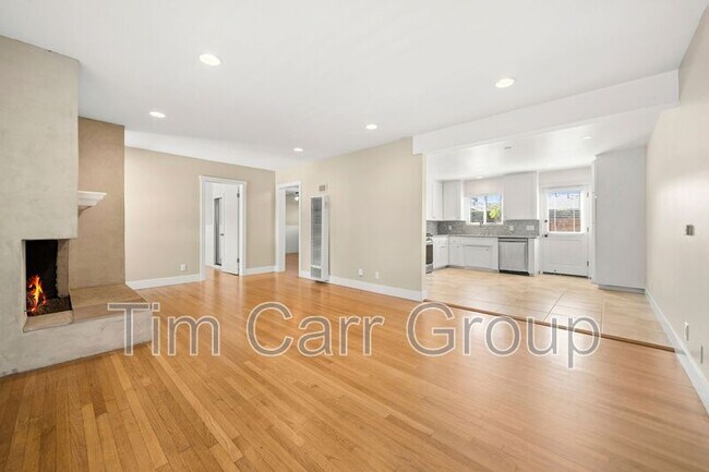 Building Photo - 533 St Andrews Rd