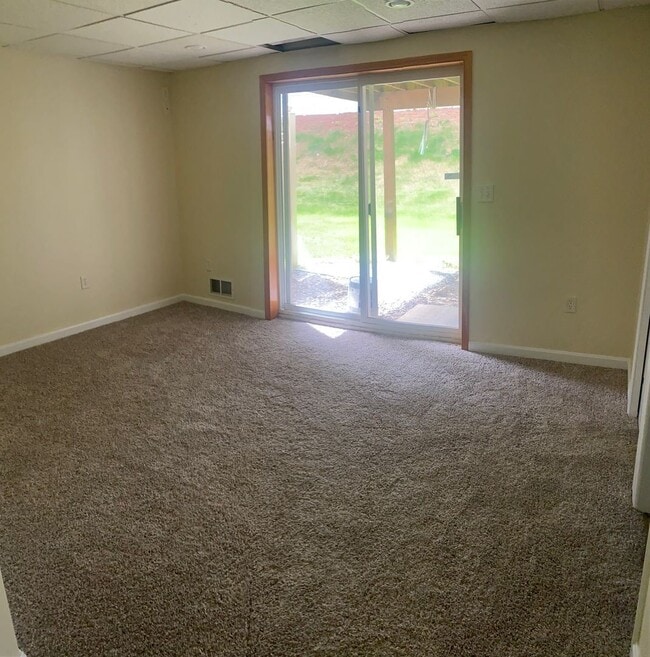 Building Photo - 3 br, 1.5 bath House - 126 BANYAN CIRCLE D...