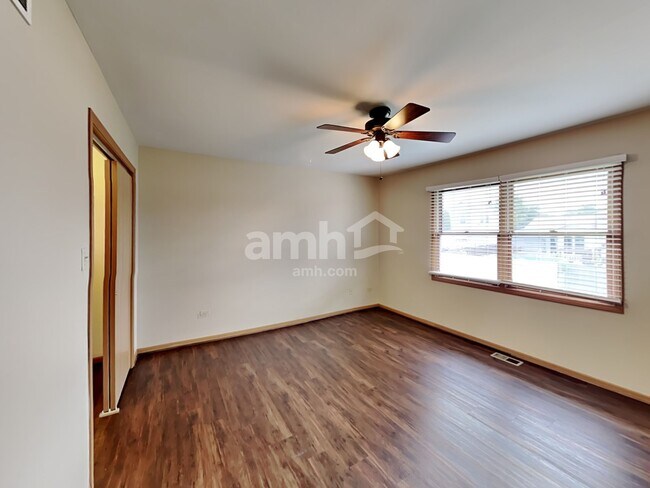 Building Photo - 2110 Three Forks Dr