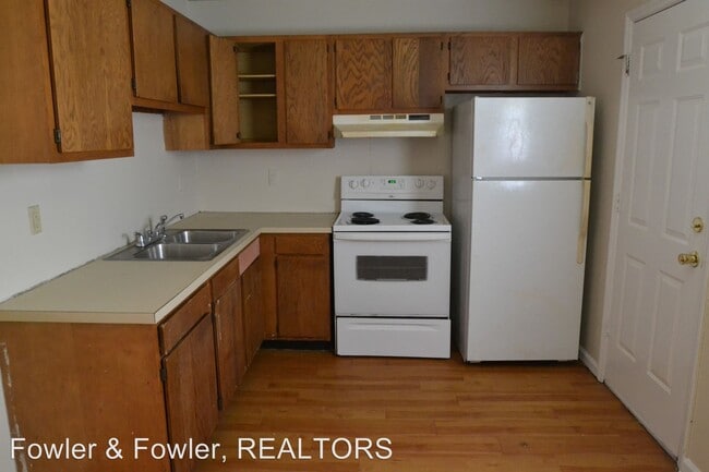 Building Photo - 723 S Scientific St