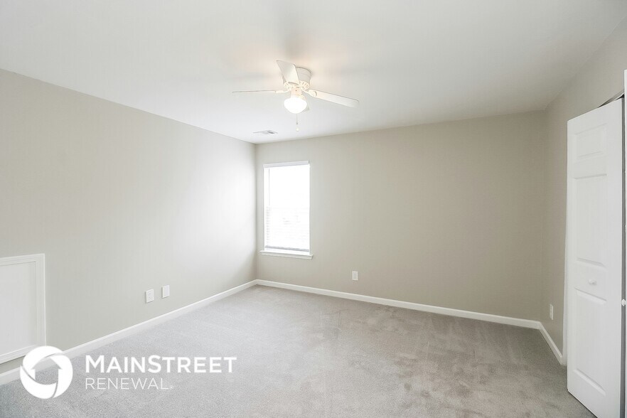 Building Photo - 3524 Devon Chase Rd