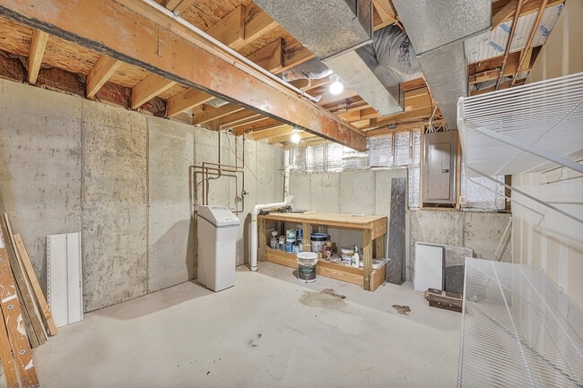 Building Photo - 20401 Matterhorn Dr