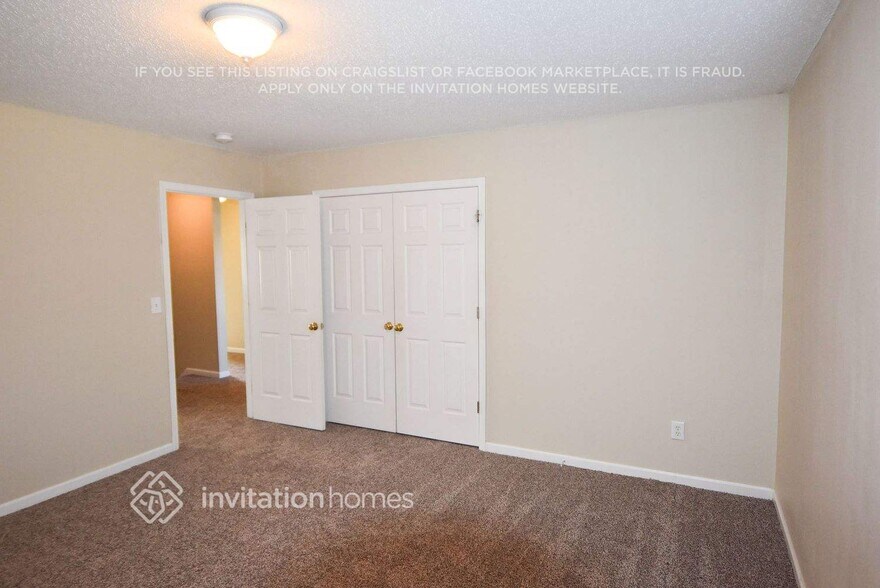 Building Photo - 715 Sunmeadow Dr
