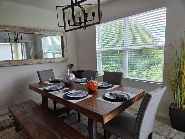 Building Photo - 3337 Perennial Ln