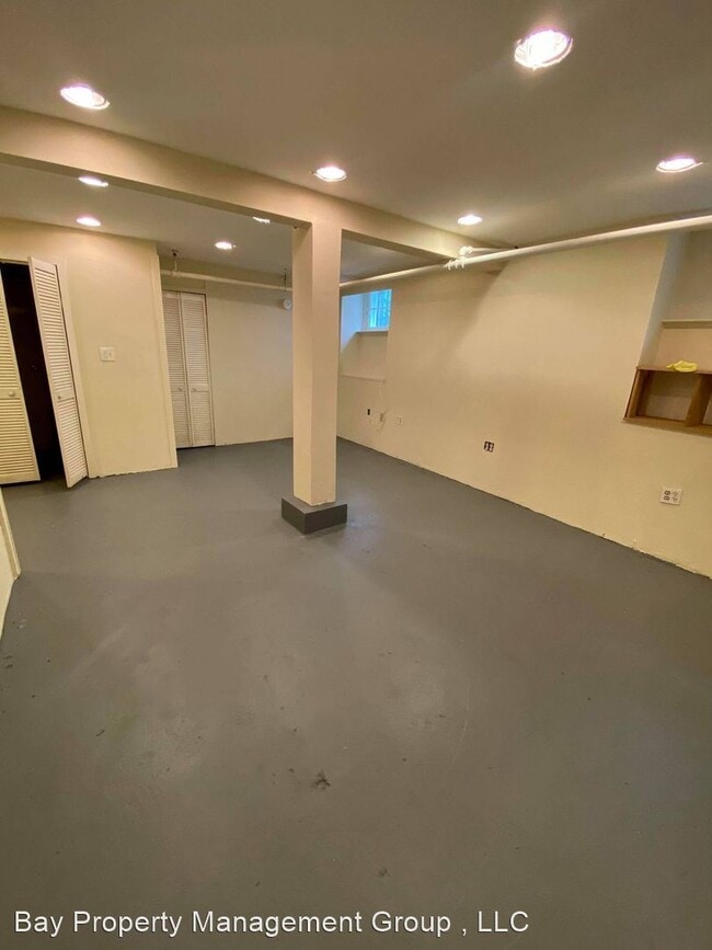 Building Photo - 3 br, 1.5 bath House - 508 Westgate Rd