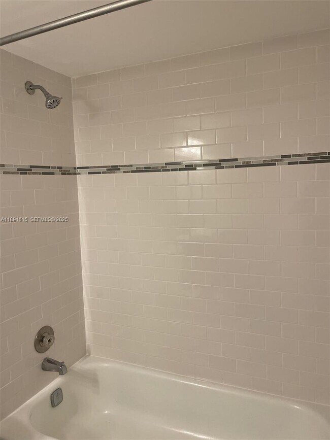 Building Photo - 8285 Sunrise Lakes Blvd