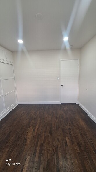 Building Photo - 16321 Prairie Ave