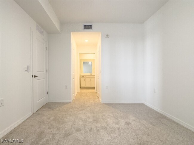 Building Photo - 5629 Double Eagle Cir
