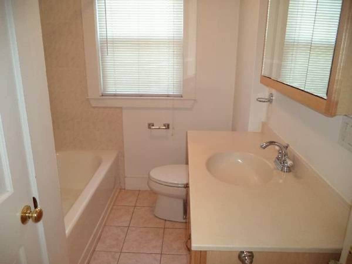 Bathroom - 38 Harvard Rd