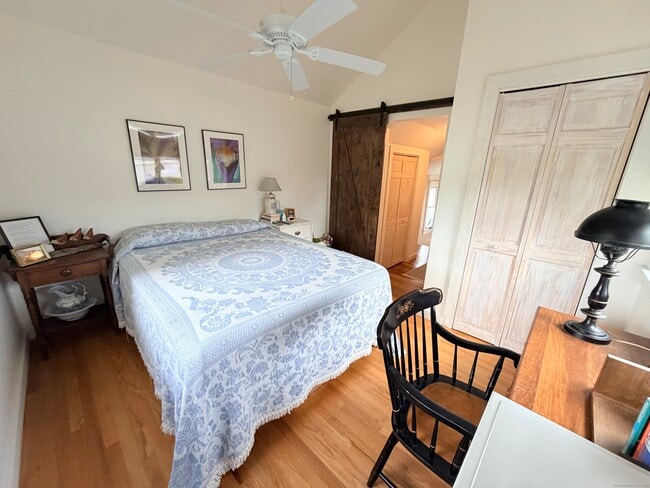 Building Photo - 113 Seaside Ave