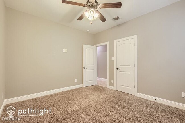 Building Photo - 5 br, 2 bath House - 540 Hunt Farms Road UNIT