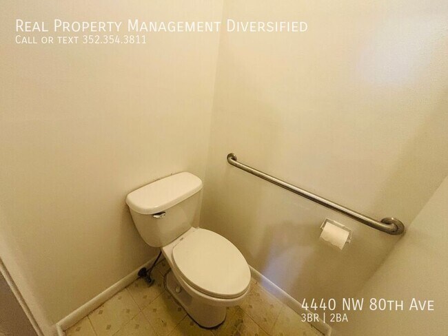 Building Photo - 4440 NW 80th Ave