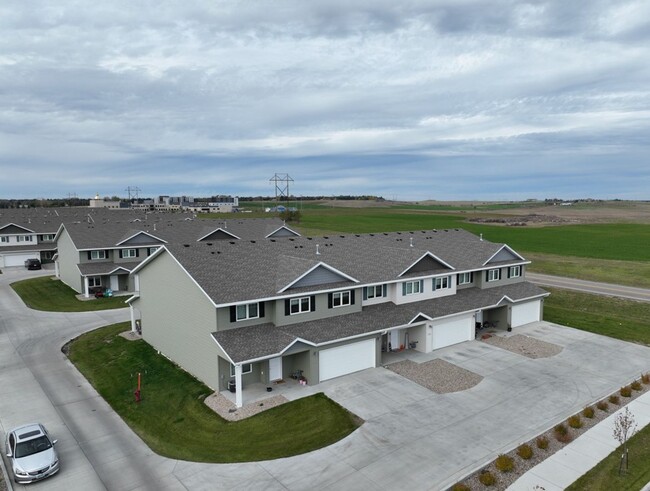 Building Photo - Liberty Homes
